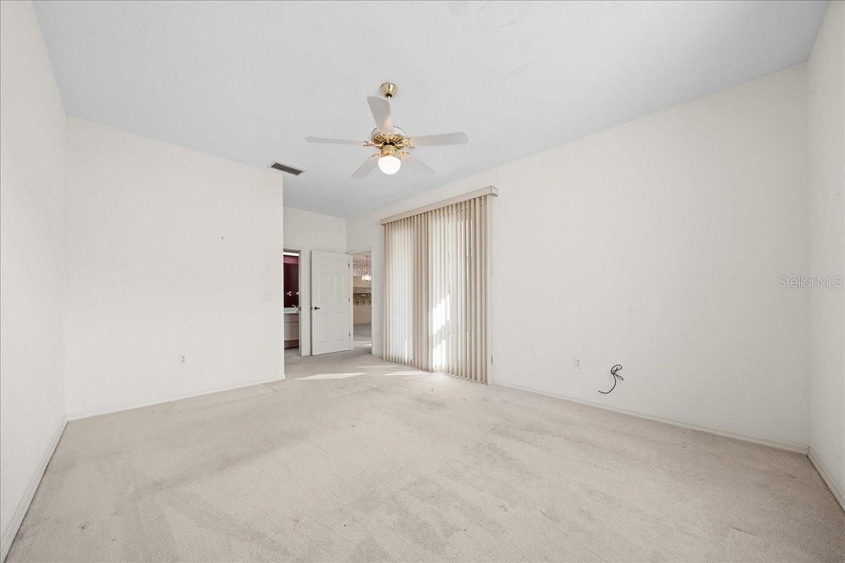 6818 E Queensbury Ln Property Photo 28