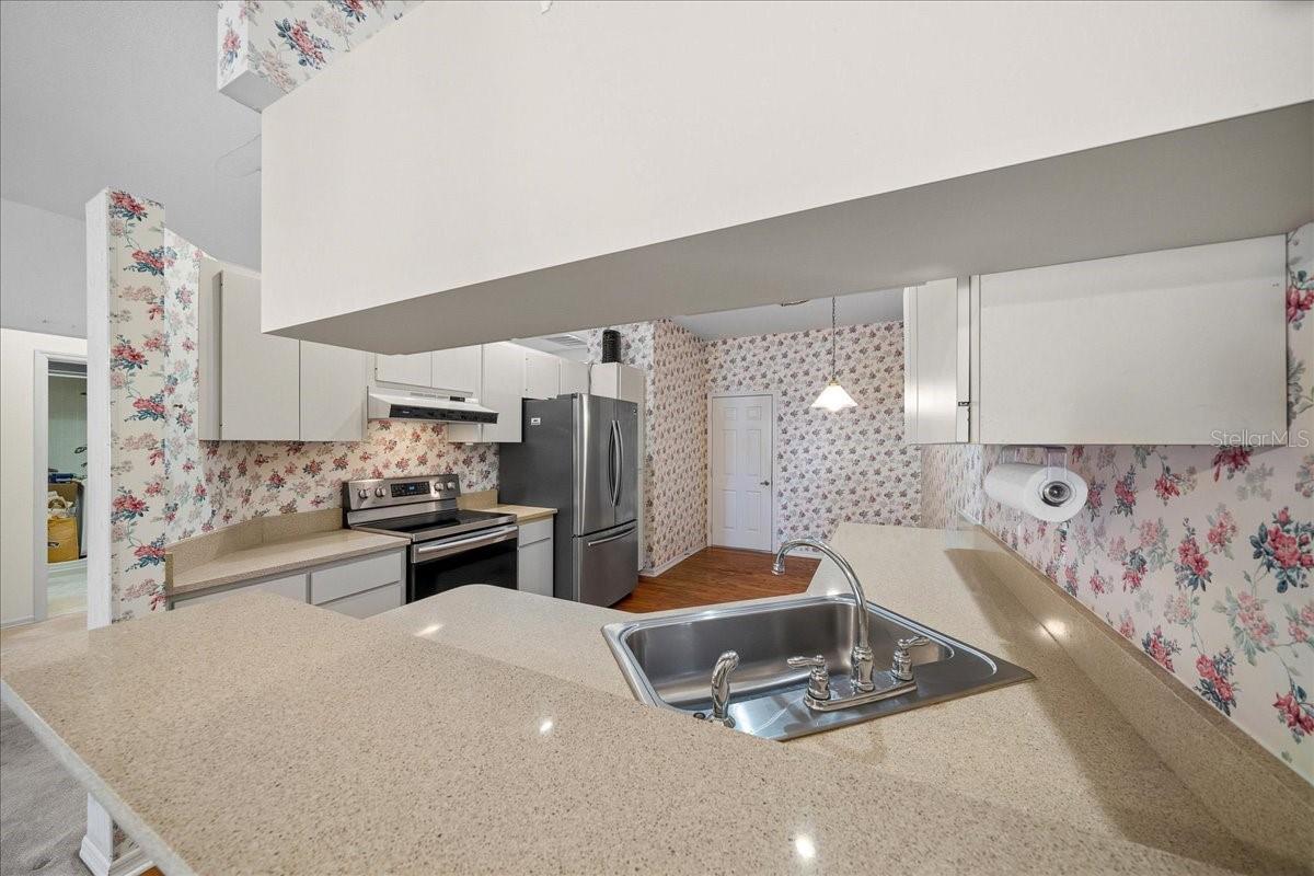 6818 E Queensbury Ln Property Photo 32
