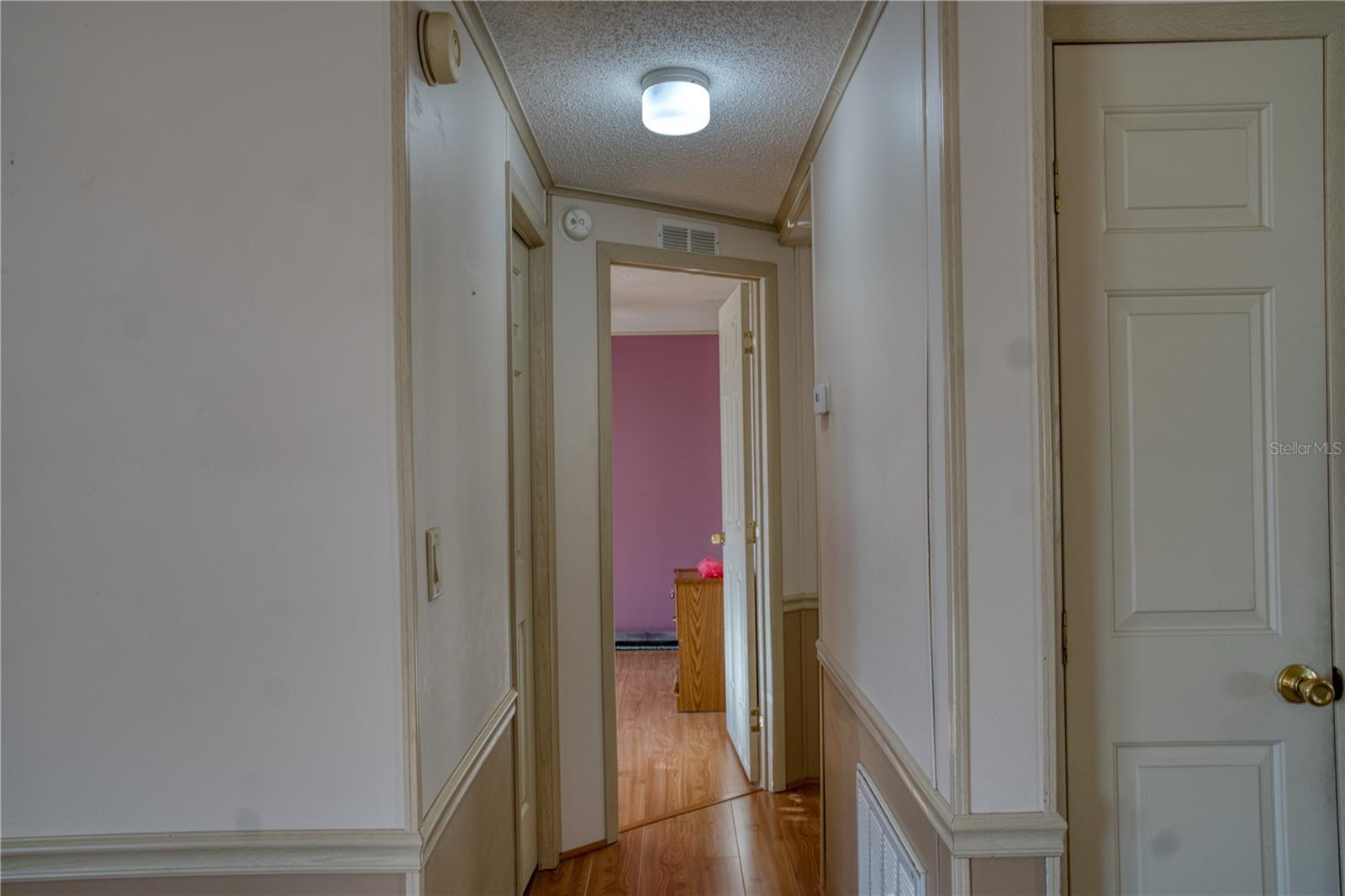 1863 W Schwartz Blvd Property Photo 16