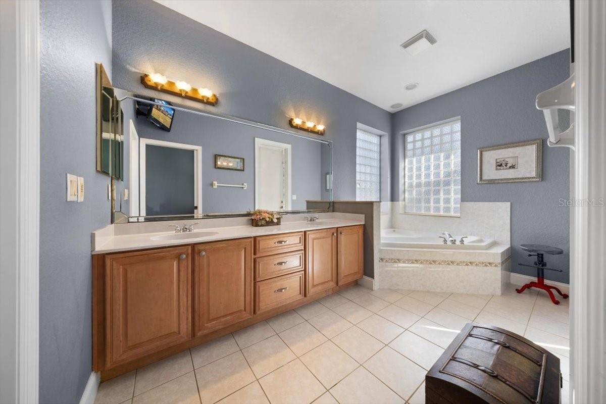 15104 County Road 48 Property Photo 30