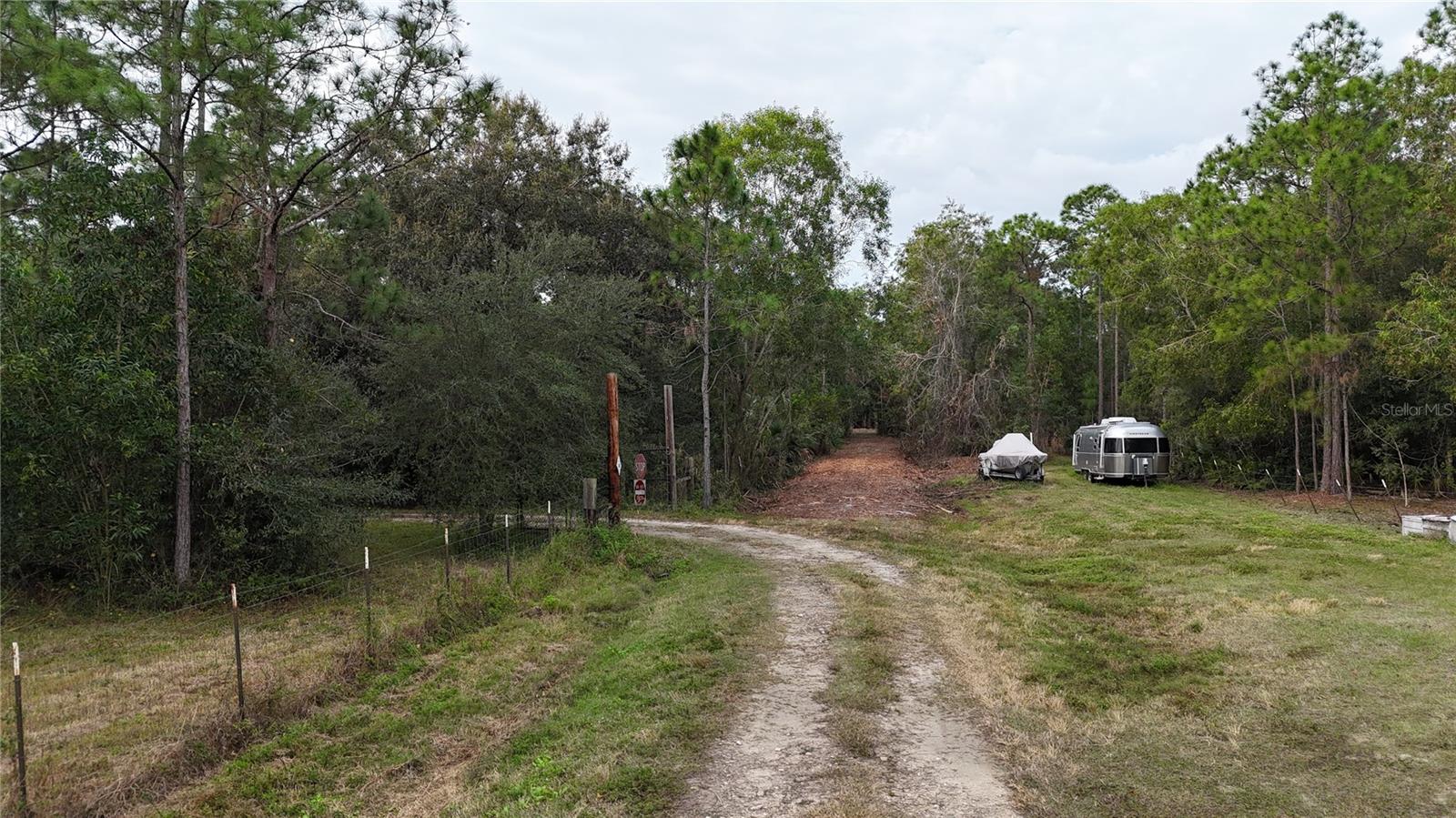 Pantera Ln Property Photo 5