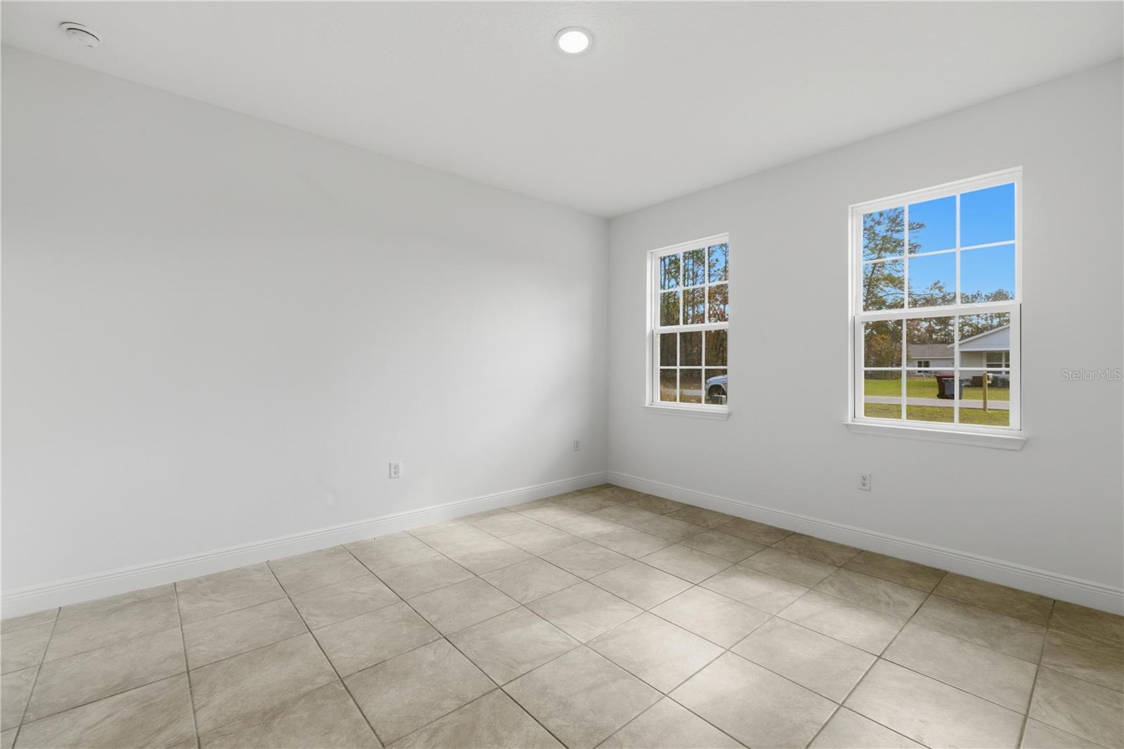 15936 Sw 35th Court Rd Property Photo 10