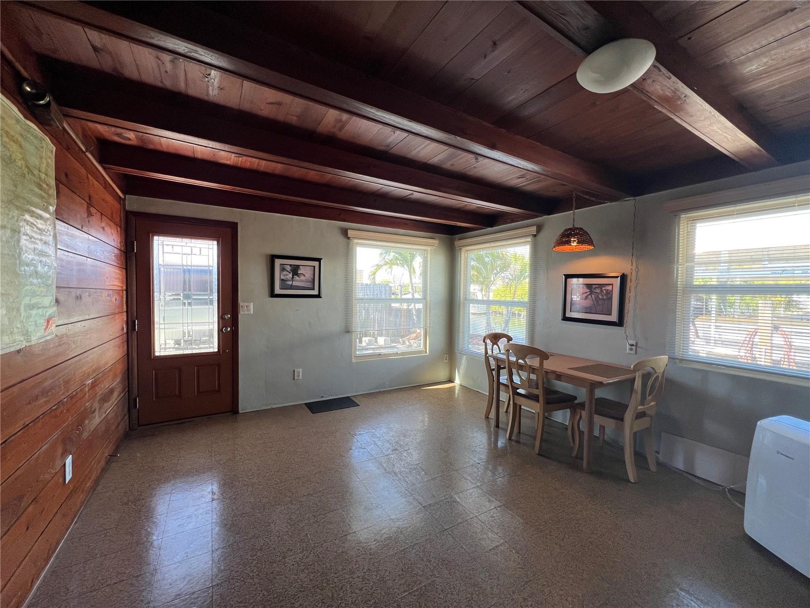 2650 Coco Plum Dr Property Photo 11