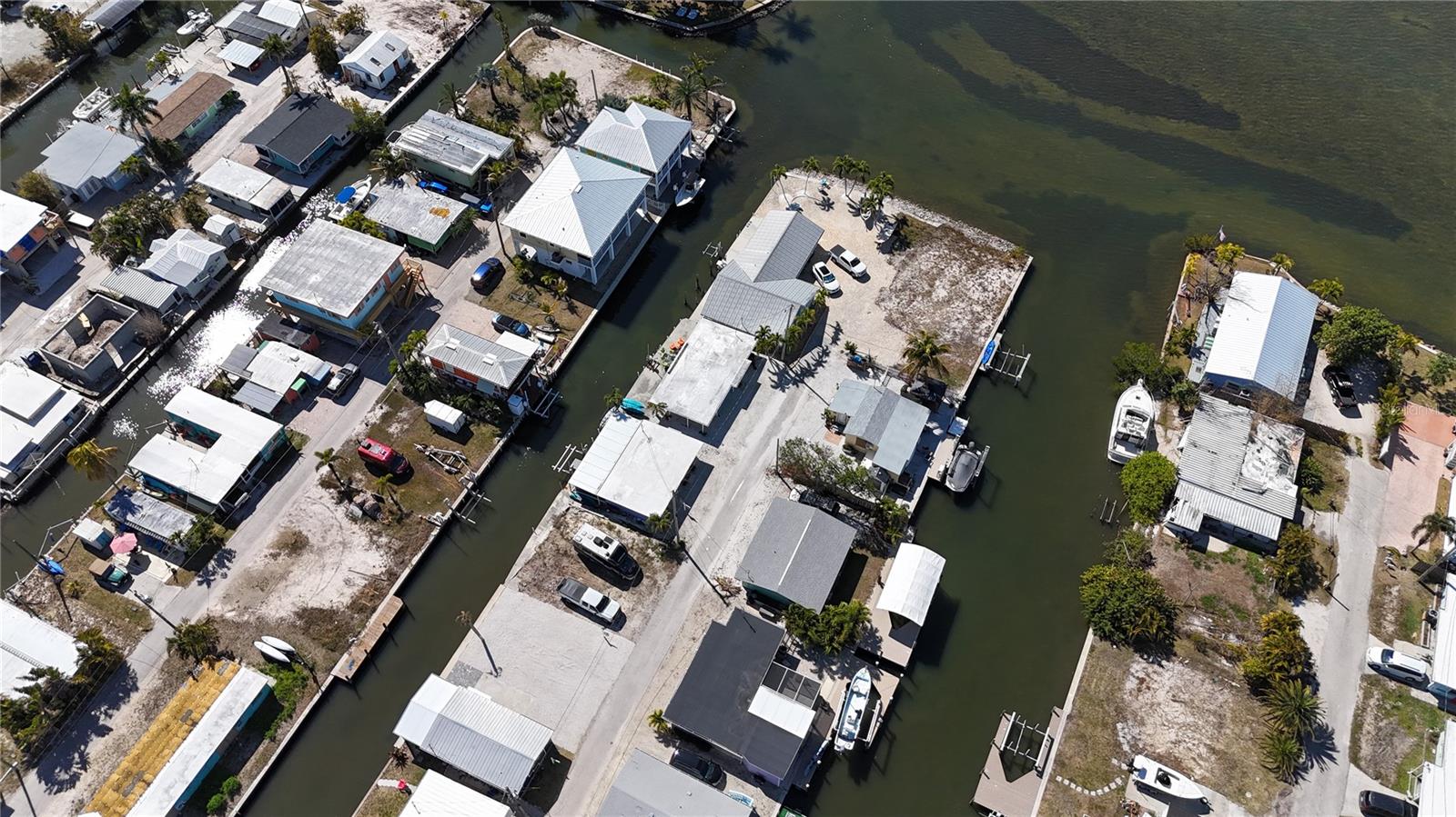 2650 Coco Plum Dr Property Photo 28