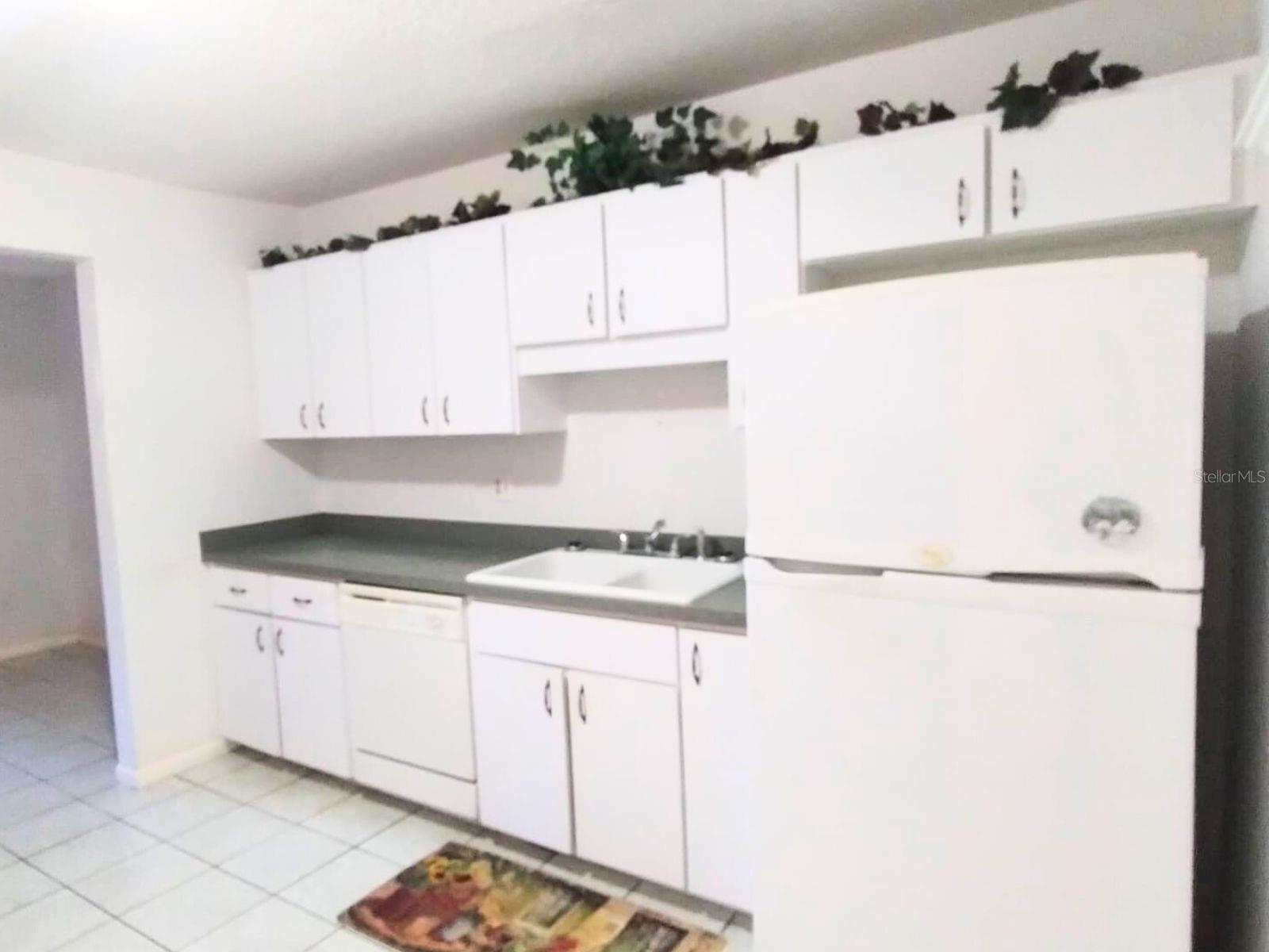 8830 Sw 98 Pl #m Property Photo 13