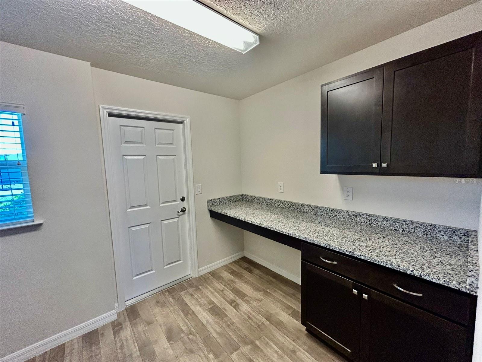 13300 Sw 43rd Ct Property Photo 10