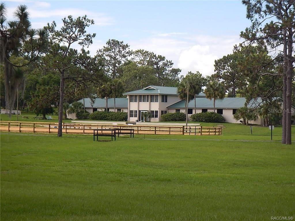 4976 W Yearling Dr Property Photo 18