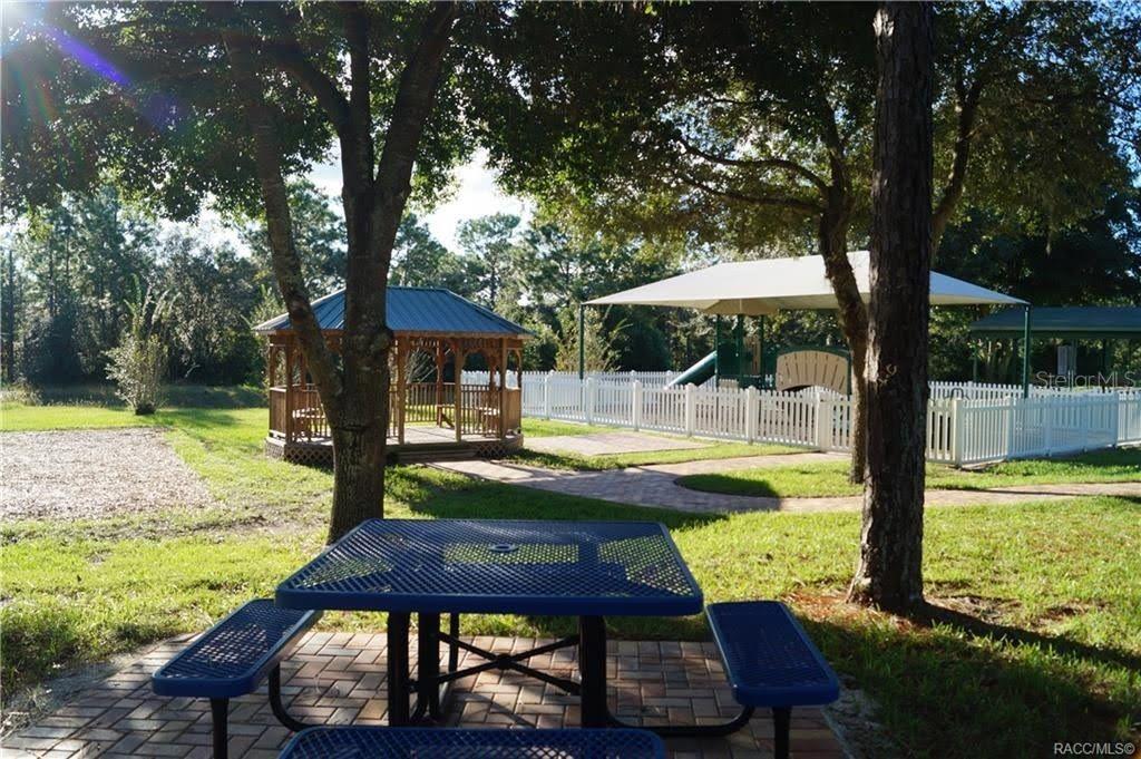 4976 W Yearling Dr Property Photo 32