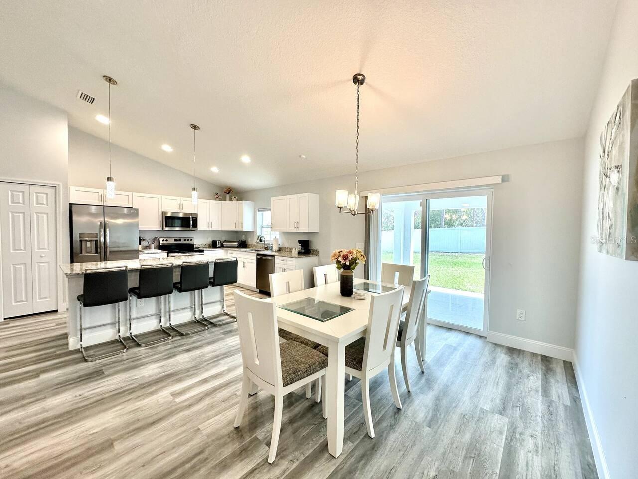 2409 Sw 156th Loop Property Photo 14
