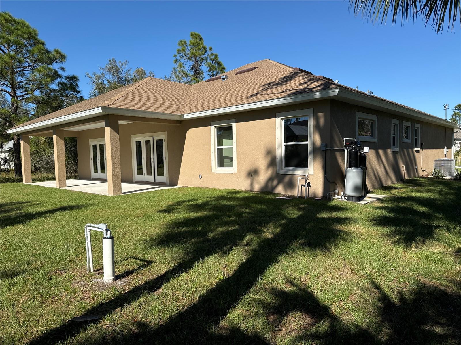 1409 Marjorie Ln Property Photo 2