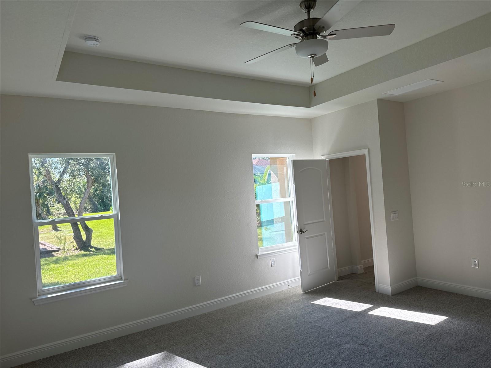 1409 Marjorie Ln Property Photo 3
