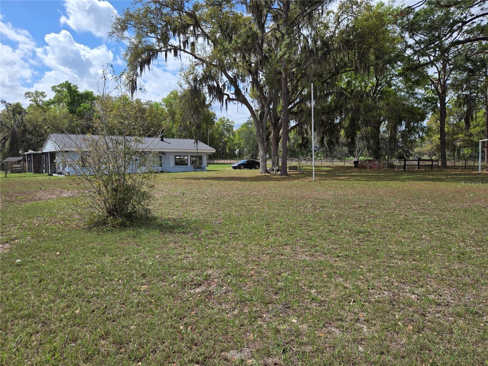 2327 Cr 528 Property Photo 1