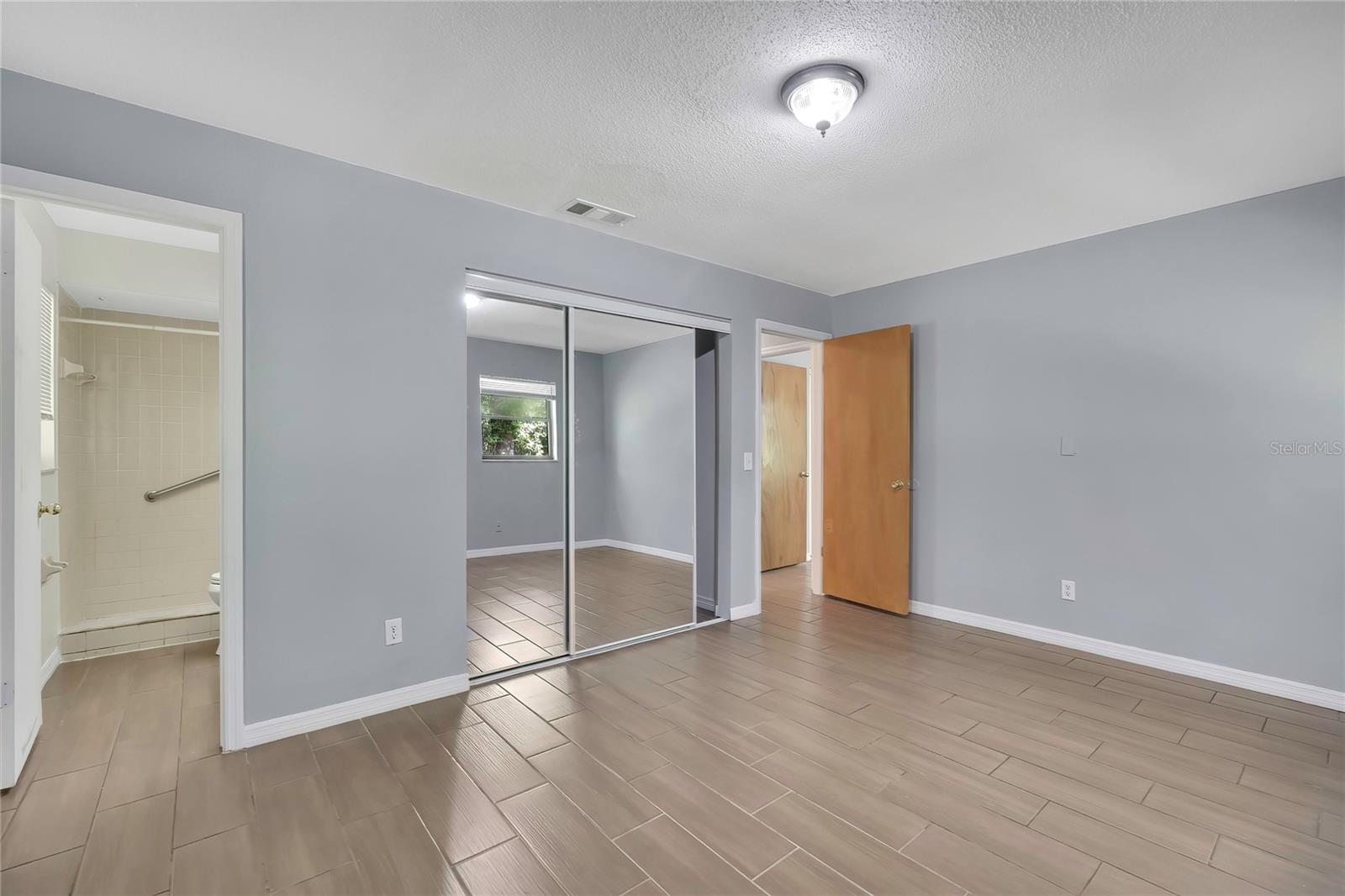 9875 W Orchard St Property Photo 3