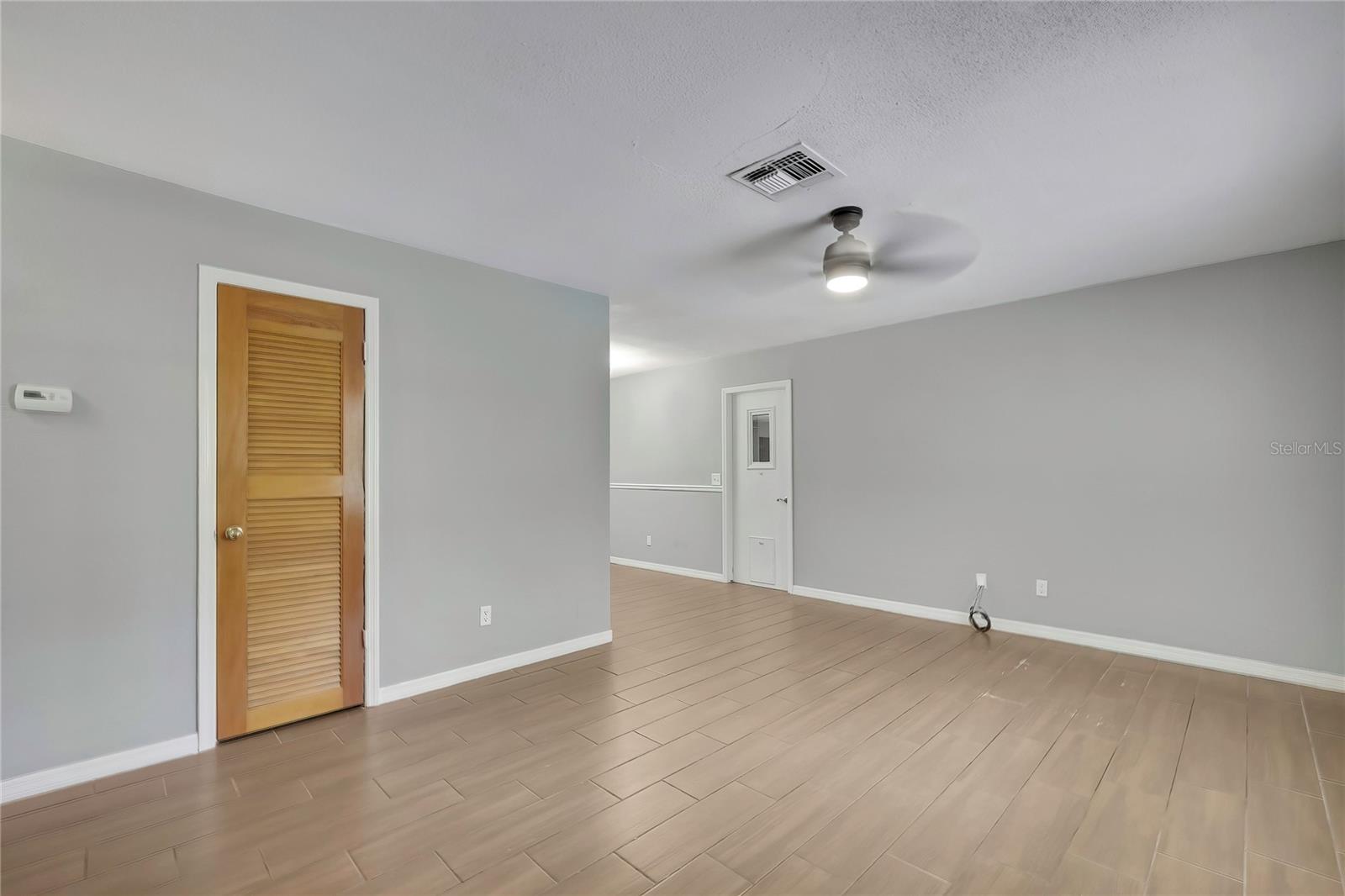 9875 W Orchard St Property Photo 7