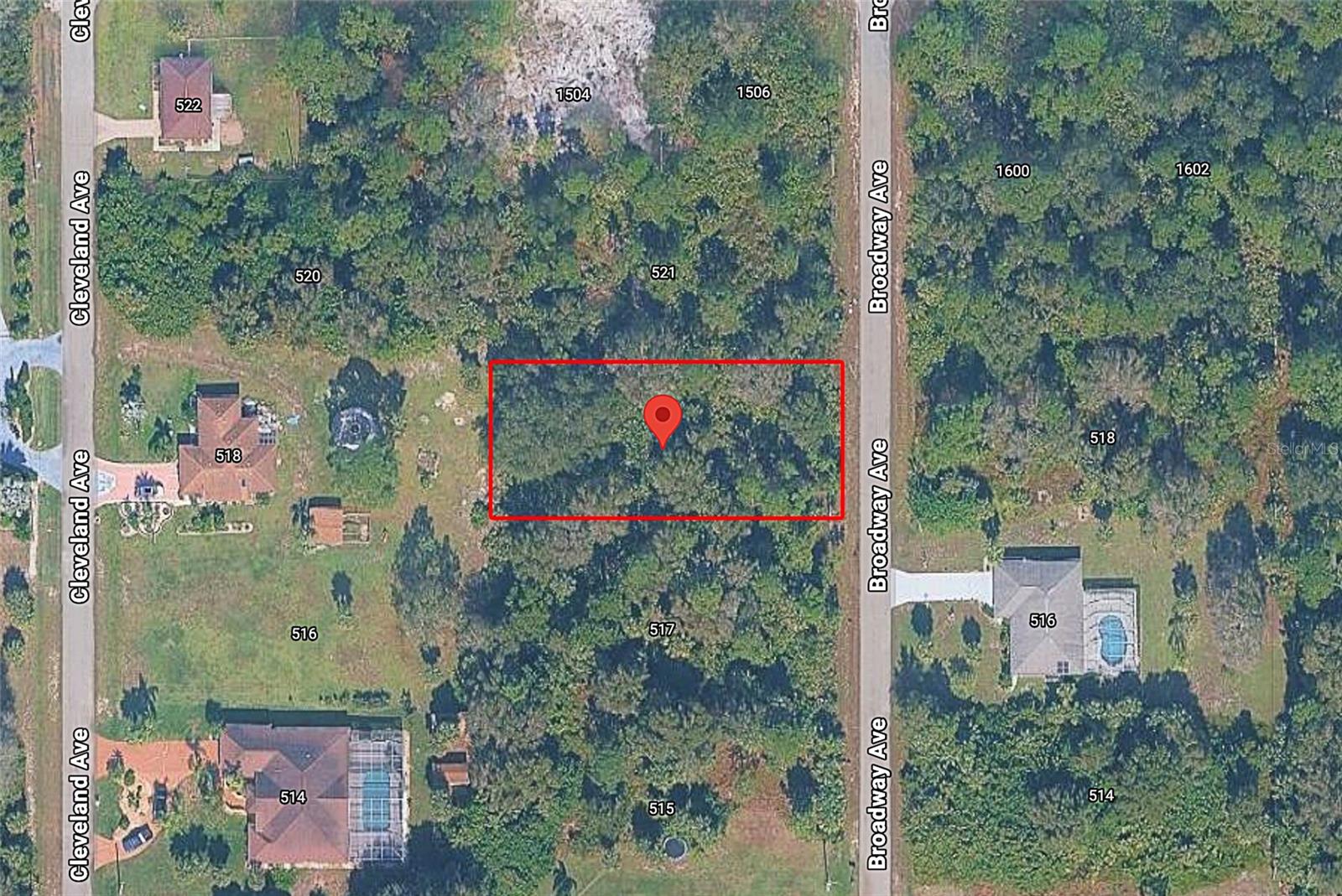 519 Broadway Ave Property Photo 3