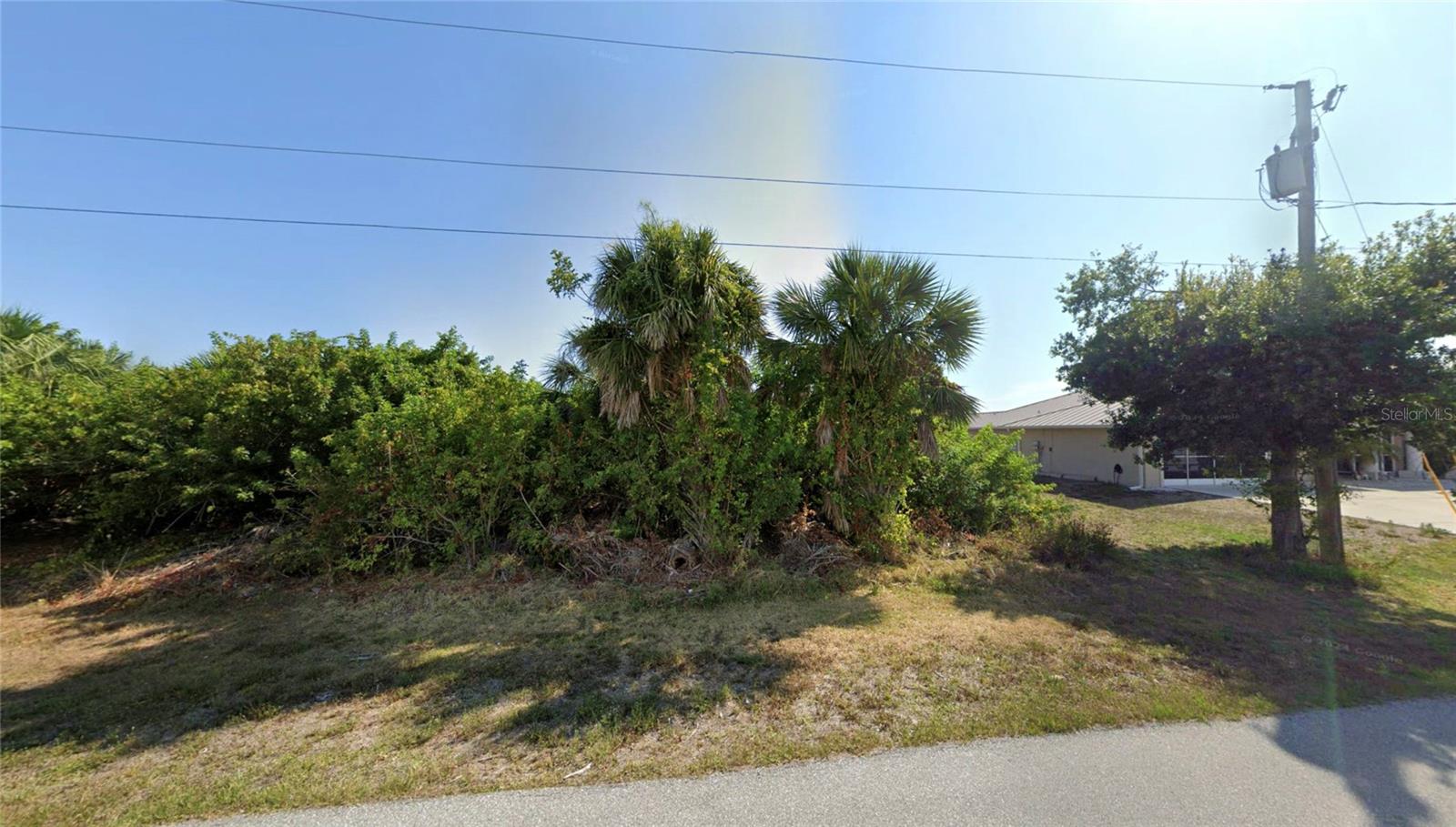 14127 Saul Ln Property Photo 1