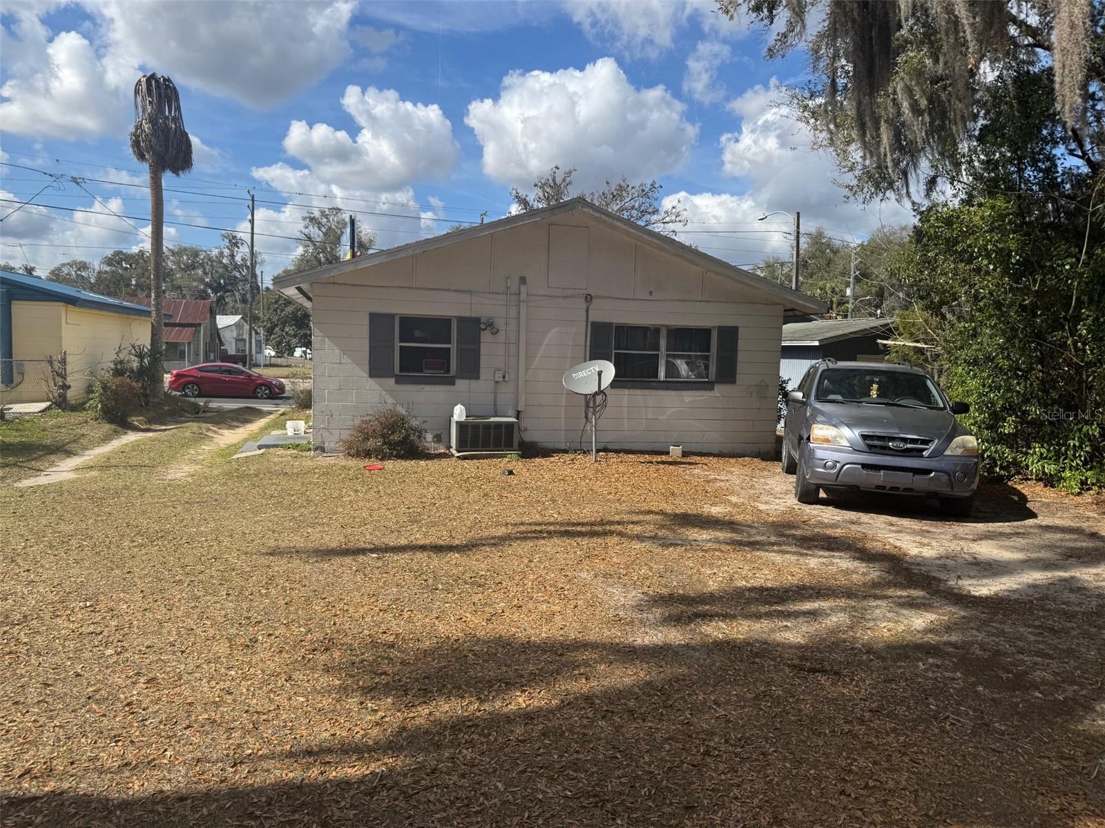 11751 N Williams St Property Photo 3