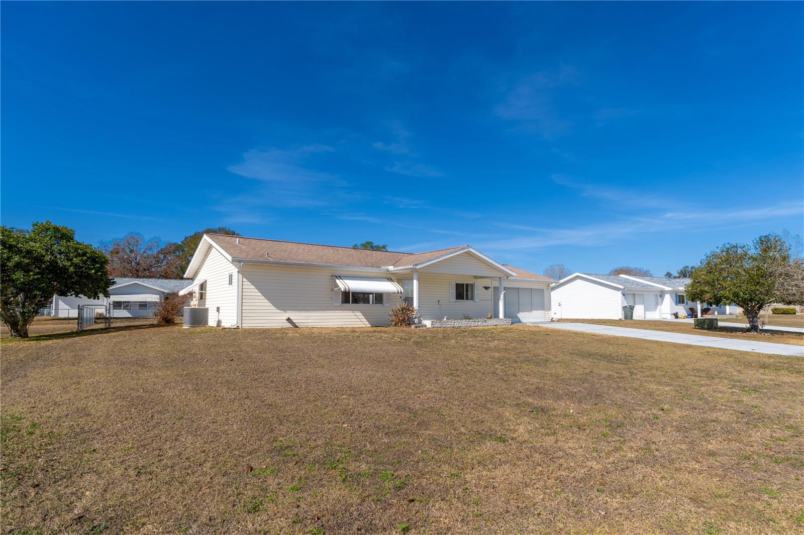 10744 SW 62ND TER Property Photo 1