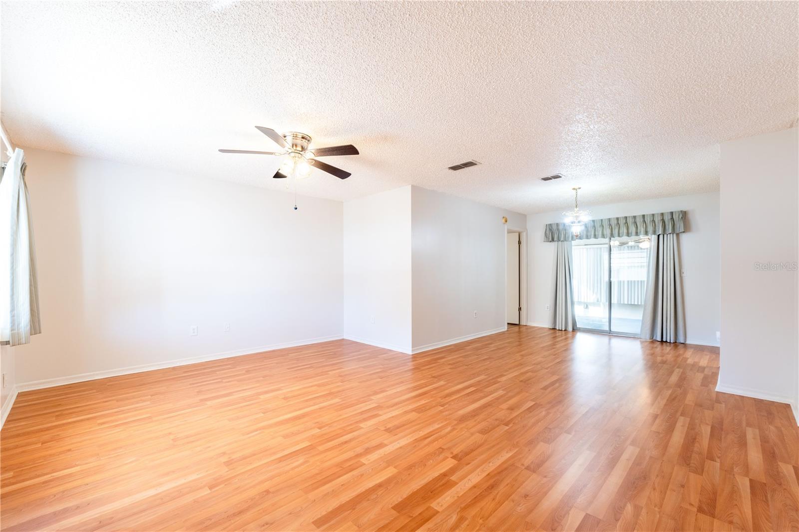 10744 Sw 62nd Ter Property Photo 5
