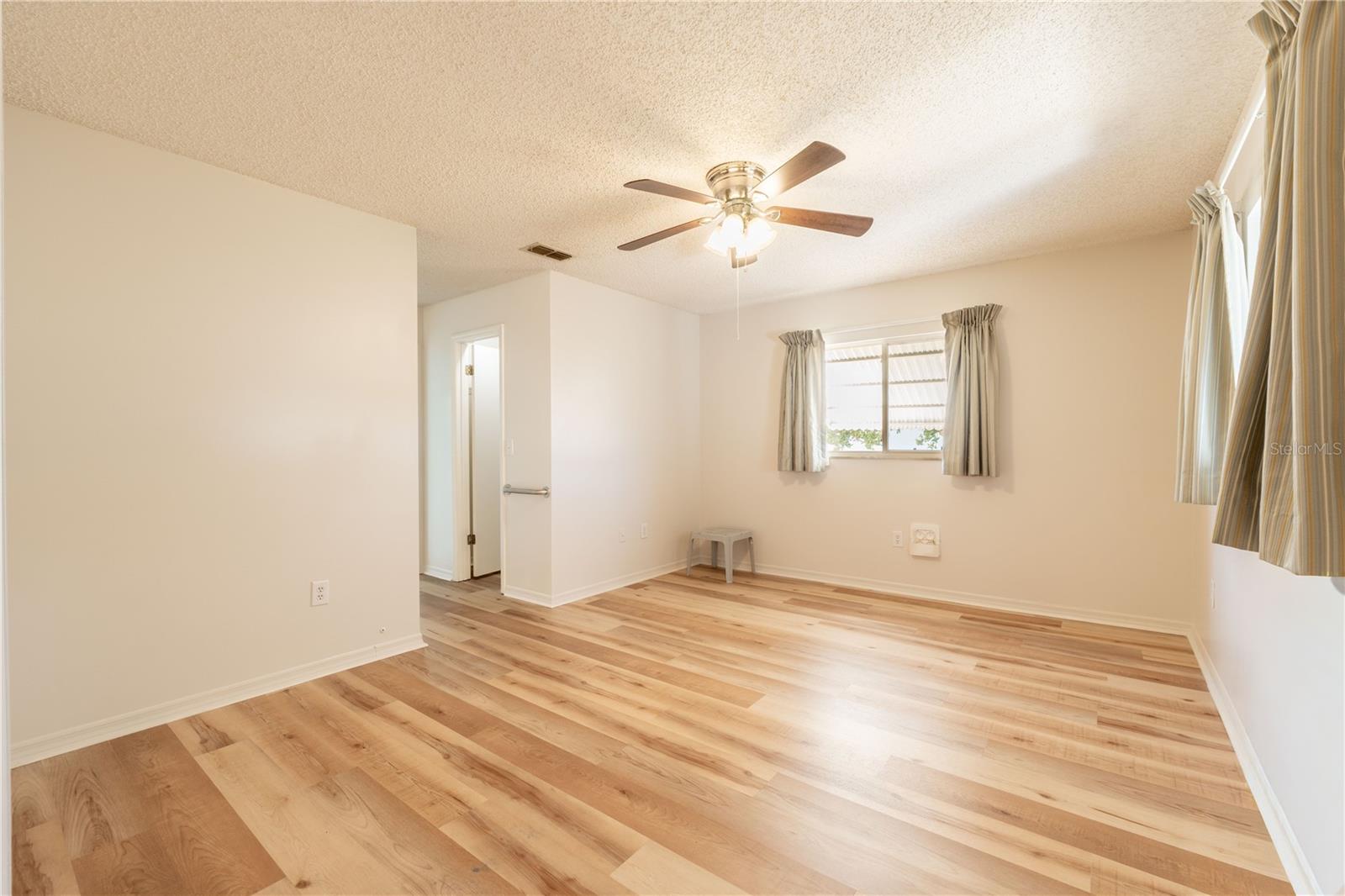 10744 Sw 62nd Ter Property Photo 13