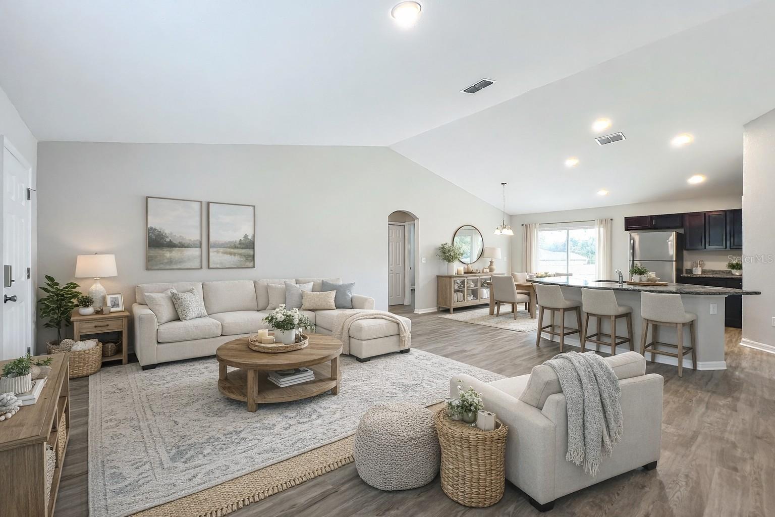 178 Pine Crse Property Photo 3