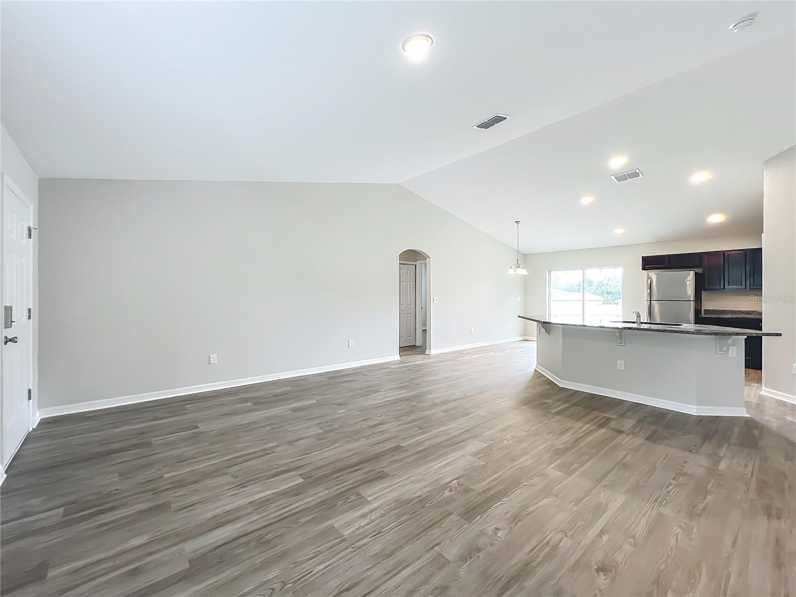 178 Pine Crse Property Photo 4