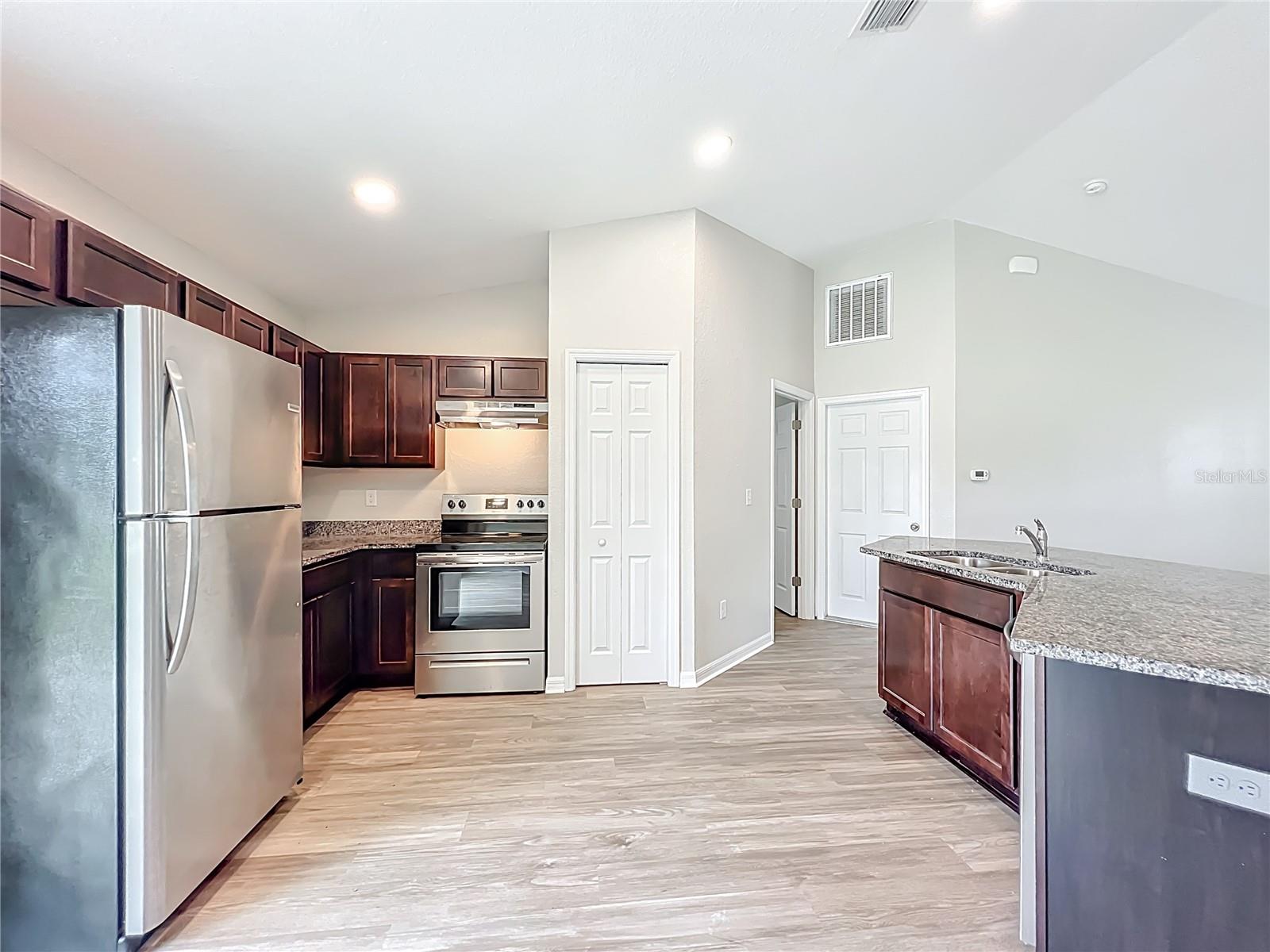 178 Pine Crse Property Photo 8