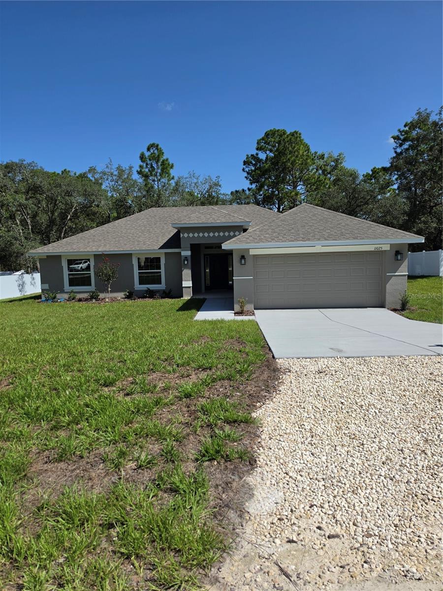 11025 Maybird Ave Property Photo 1