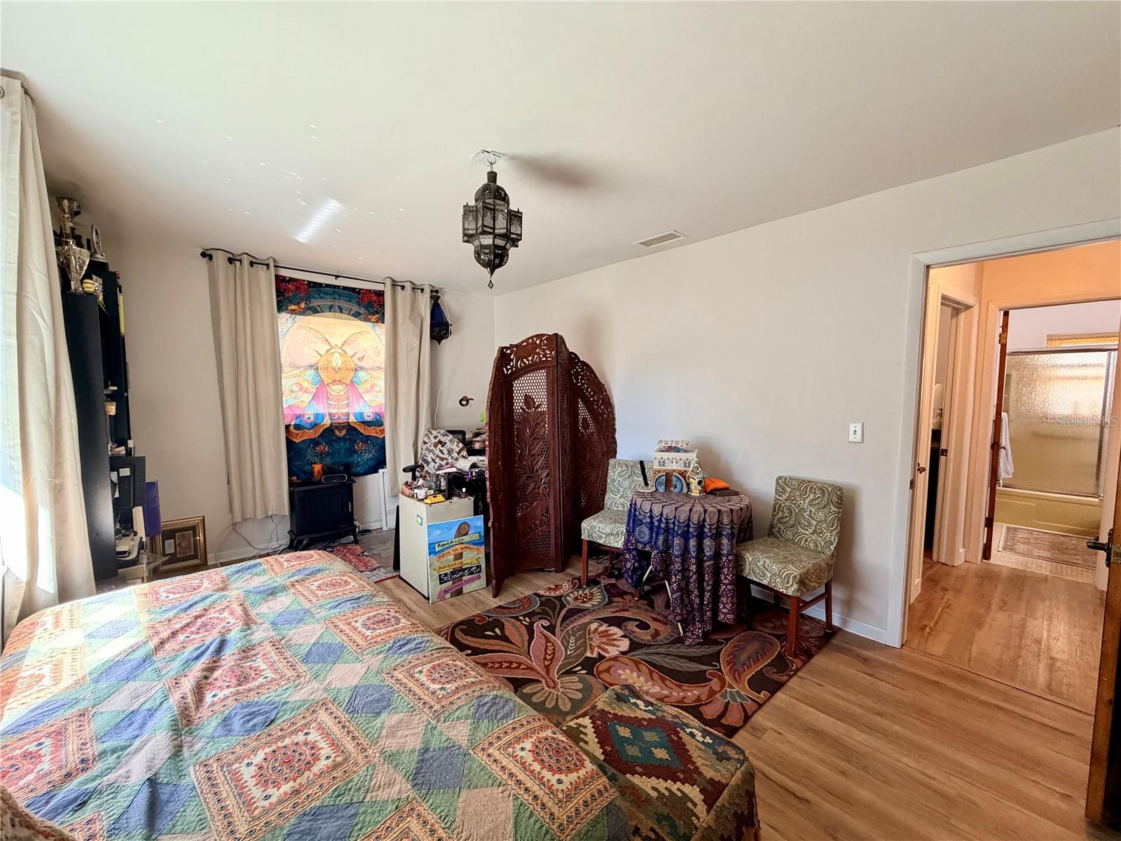 6633 E Gurley St Property Photo 5