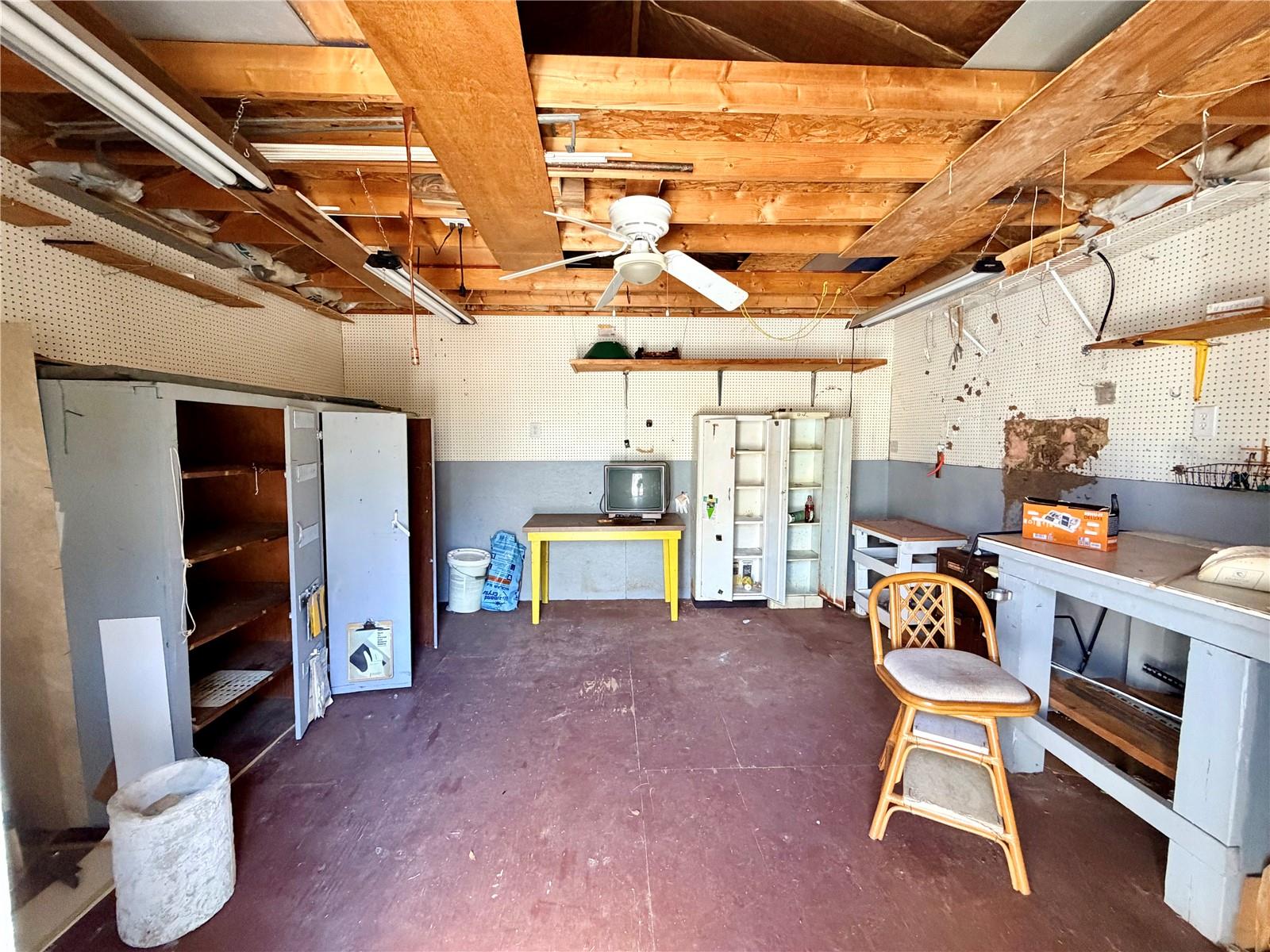 6633 E Gurley St Property Photo 23