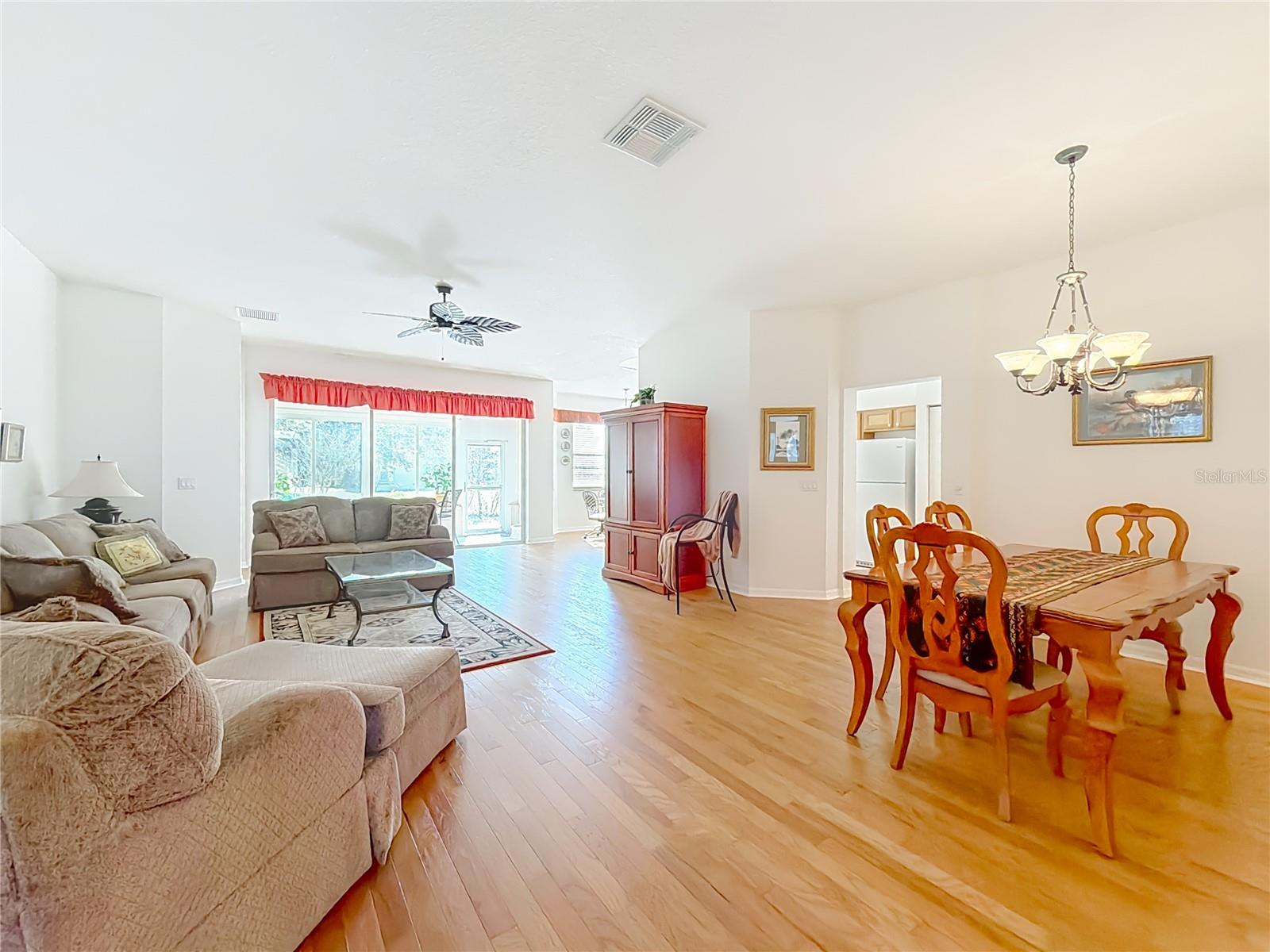 9746 Sw 89th Loop Property Photo 6