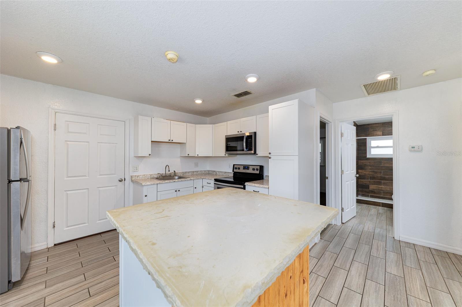 9782 Se 157th Ln Property Photo 12