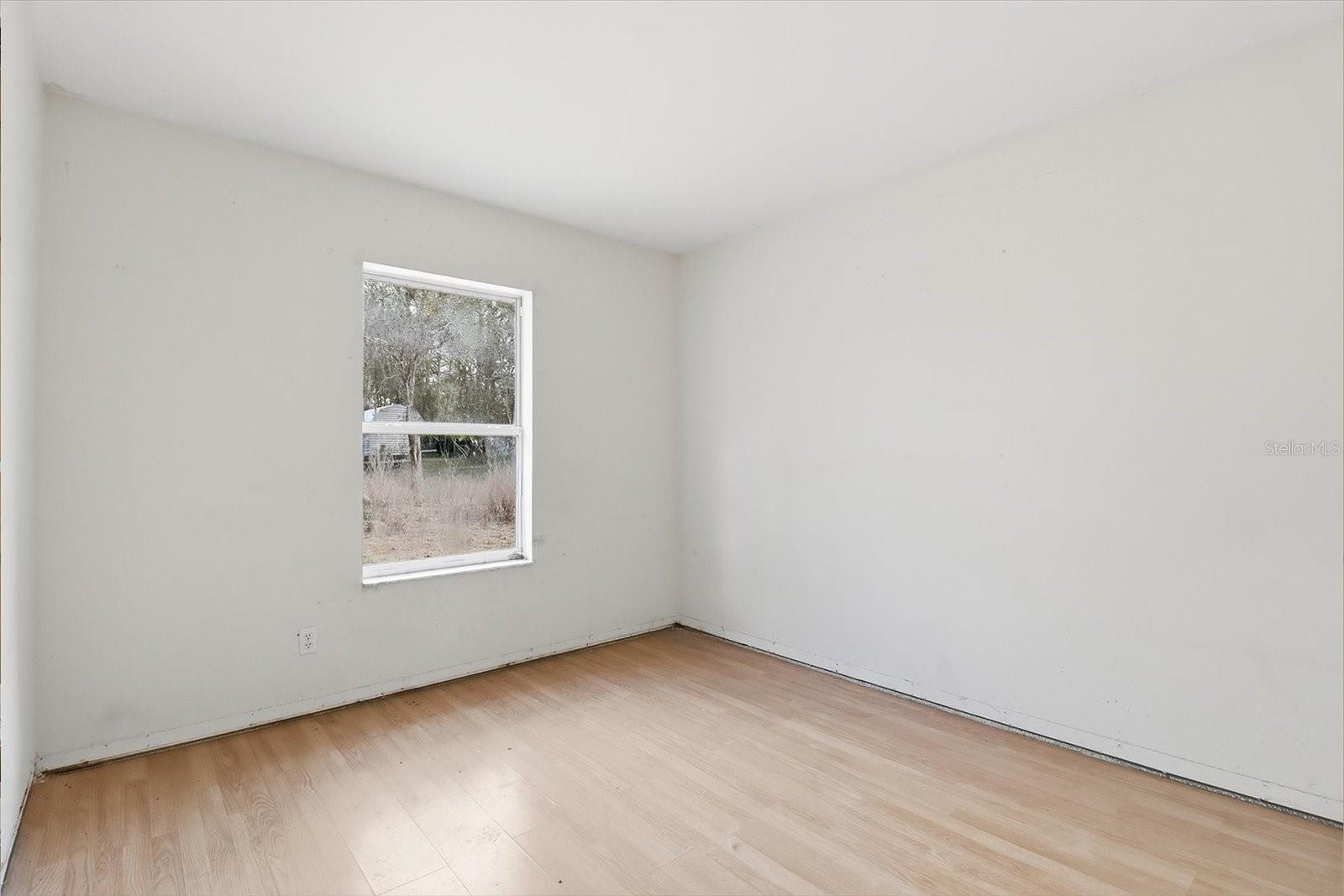 5120 E Hopp Ln Property Photo 18