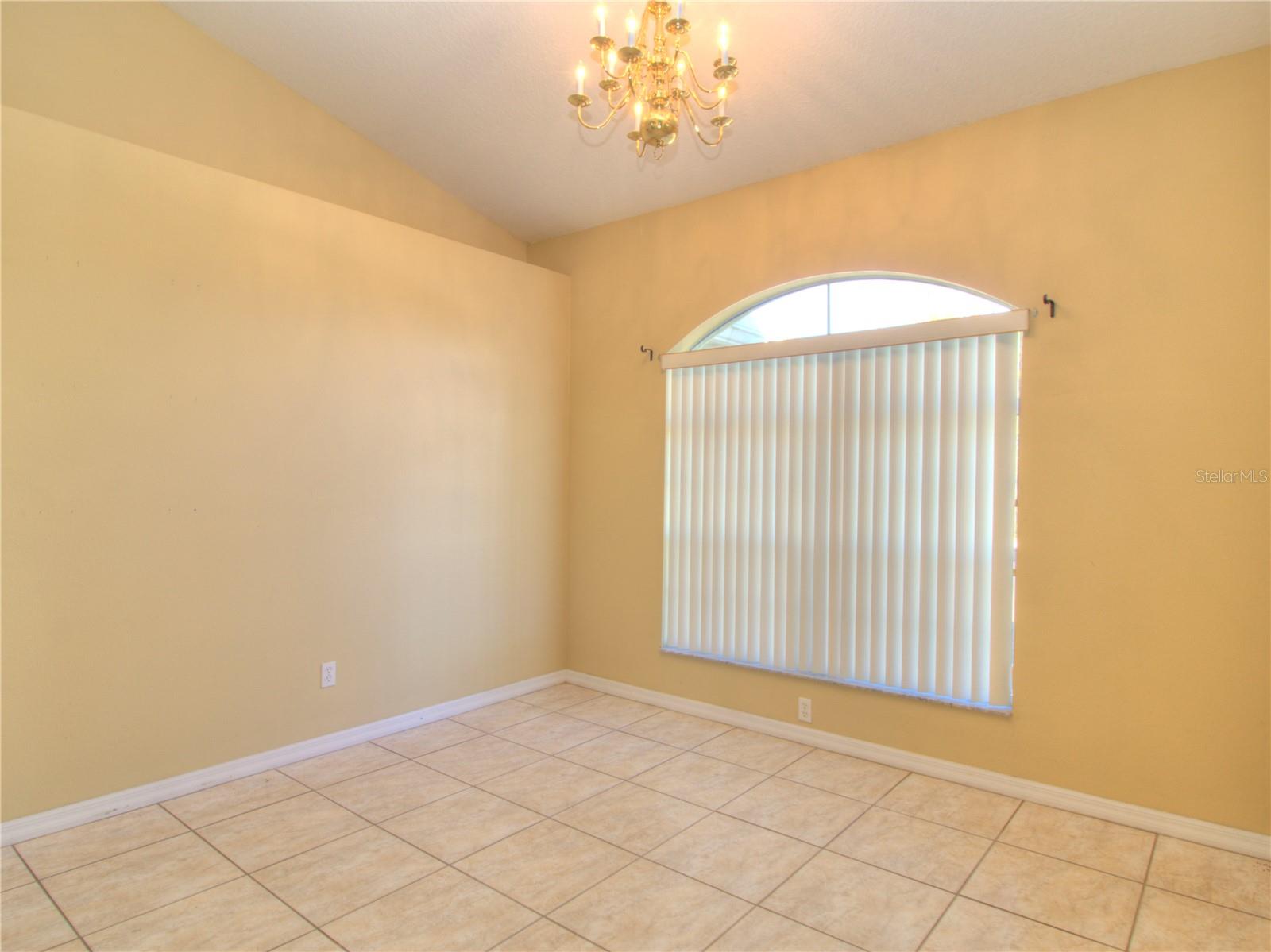 4240 Sw 111th Pl Property Photo 5