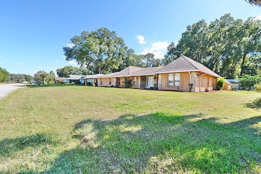 8844 E Rosemont St Property Photo 3