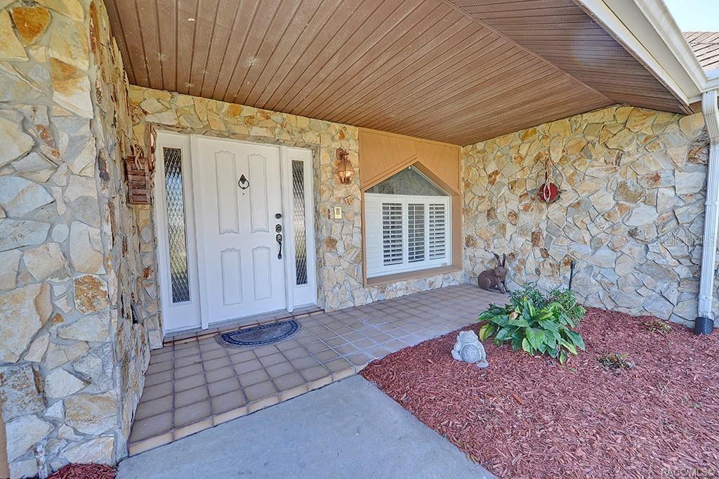8844 E Rosemont St Property Photo 5