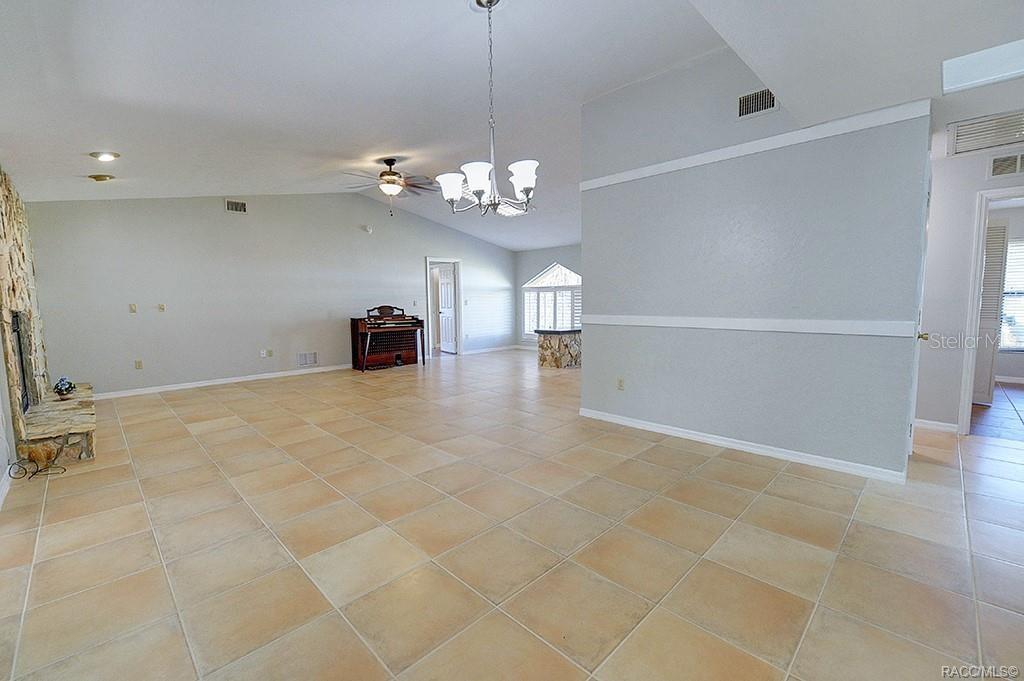8844 E Rosemont St Property Photo 13