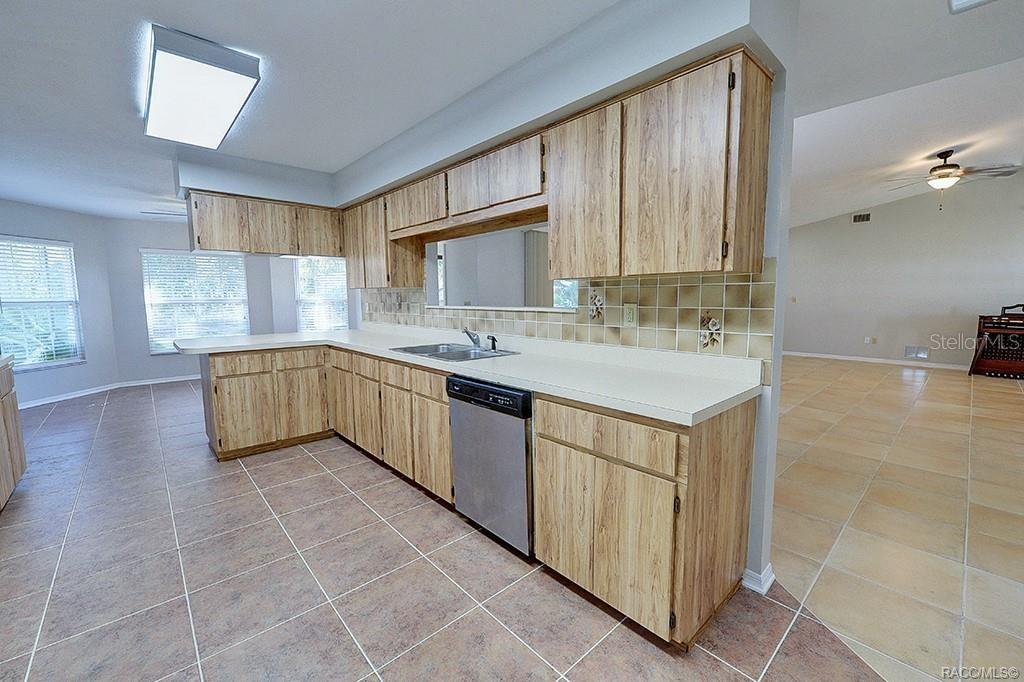 8844 E Rosemont St Property Photo 16