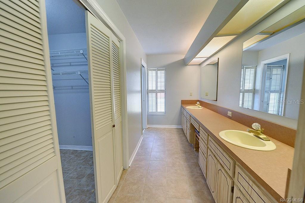 8844 E Rosemont St Property Photo 27