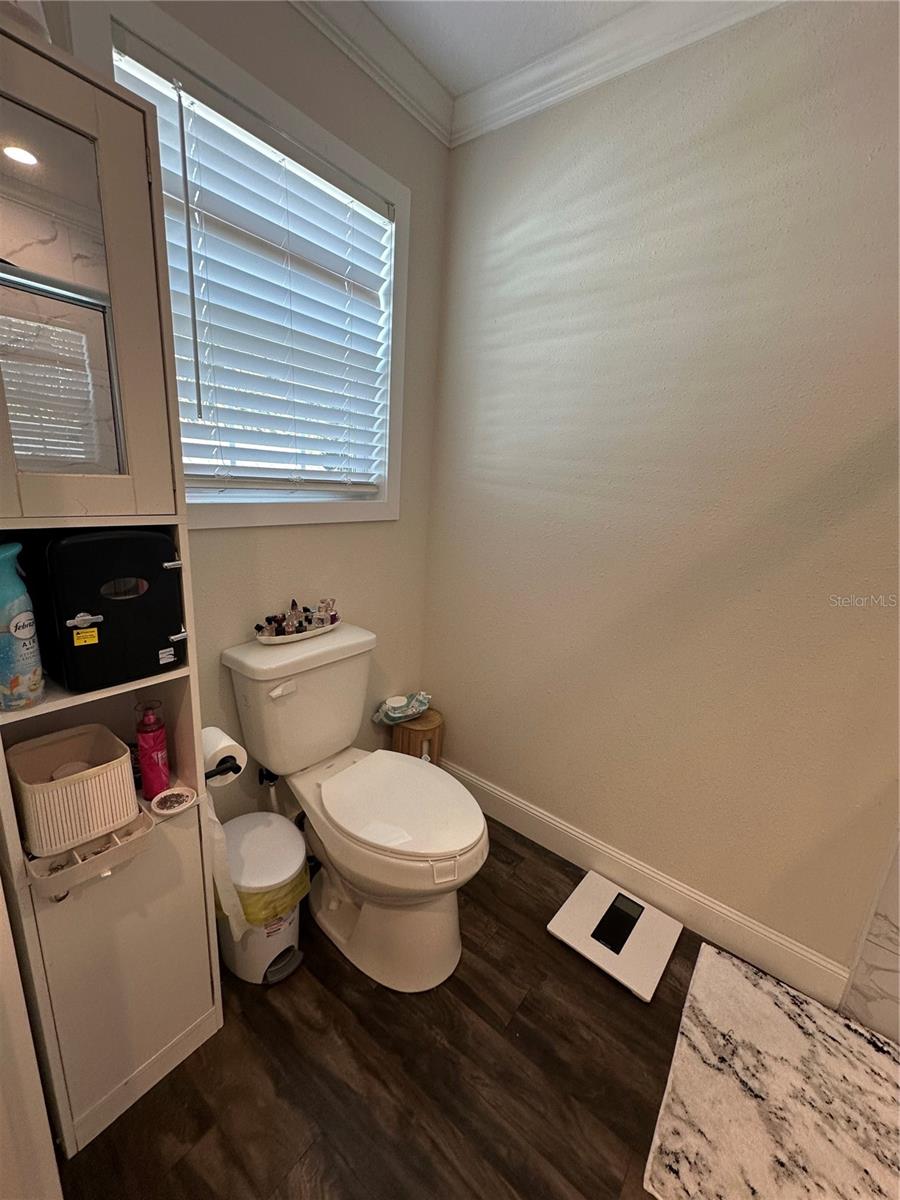 6867 Ne 5th St Property Photo 12