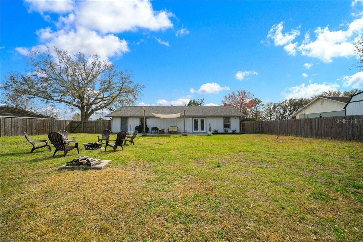 685 Nw 67th Pl Property Photo 3