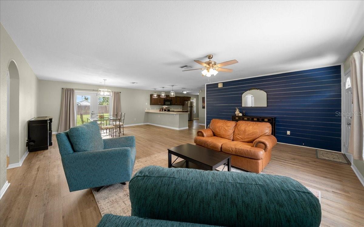 685 Nw 67th Pl Property Photo 12