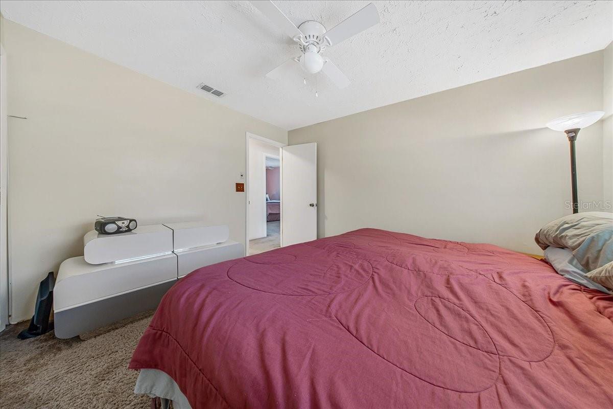650 E Wacker St Property Photo 19