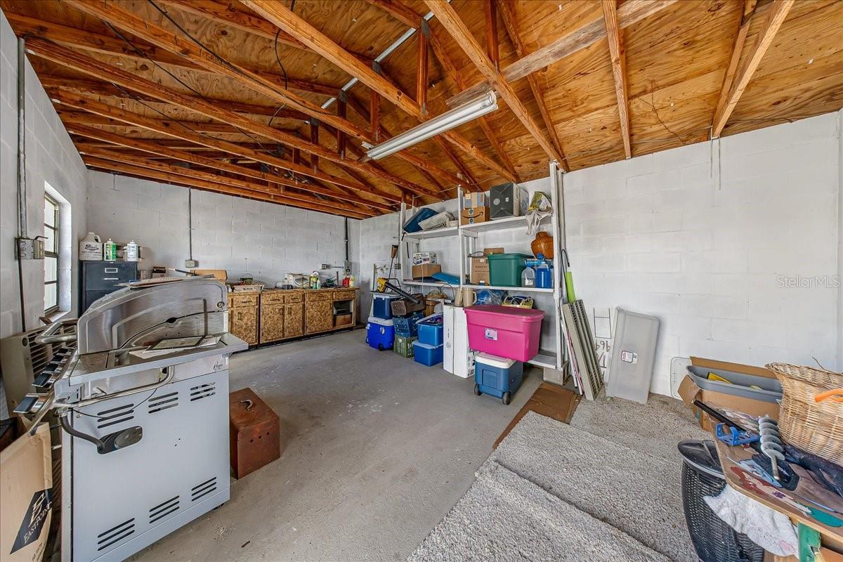 650 E Wacker St Property Photo 37