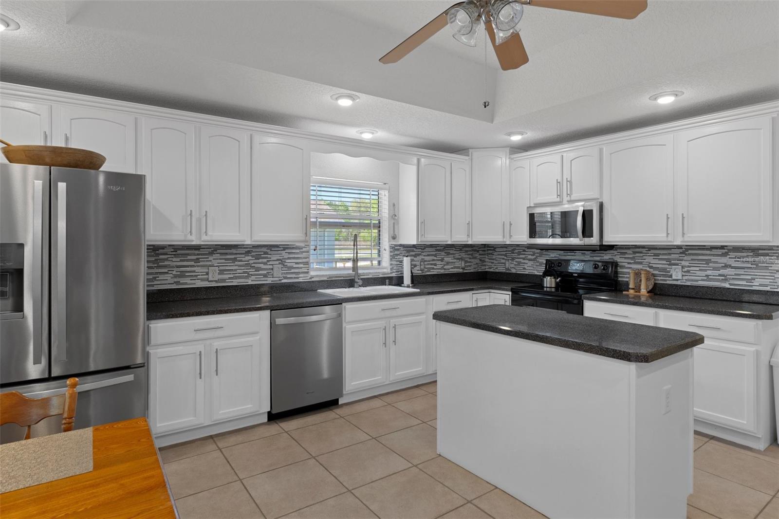 8623 N Dora Way Property Photo 17