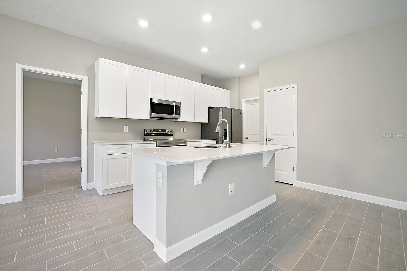 16094 Sw 42nd Ter Property Photo 9