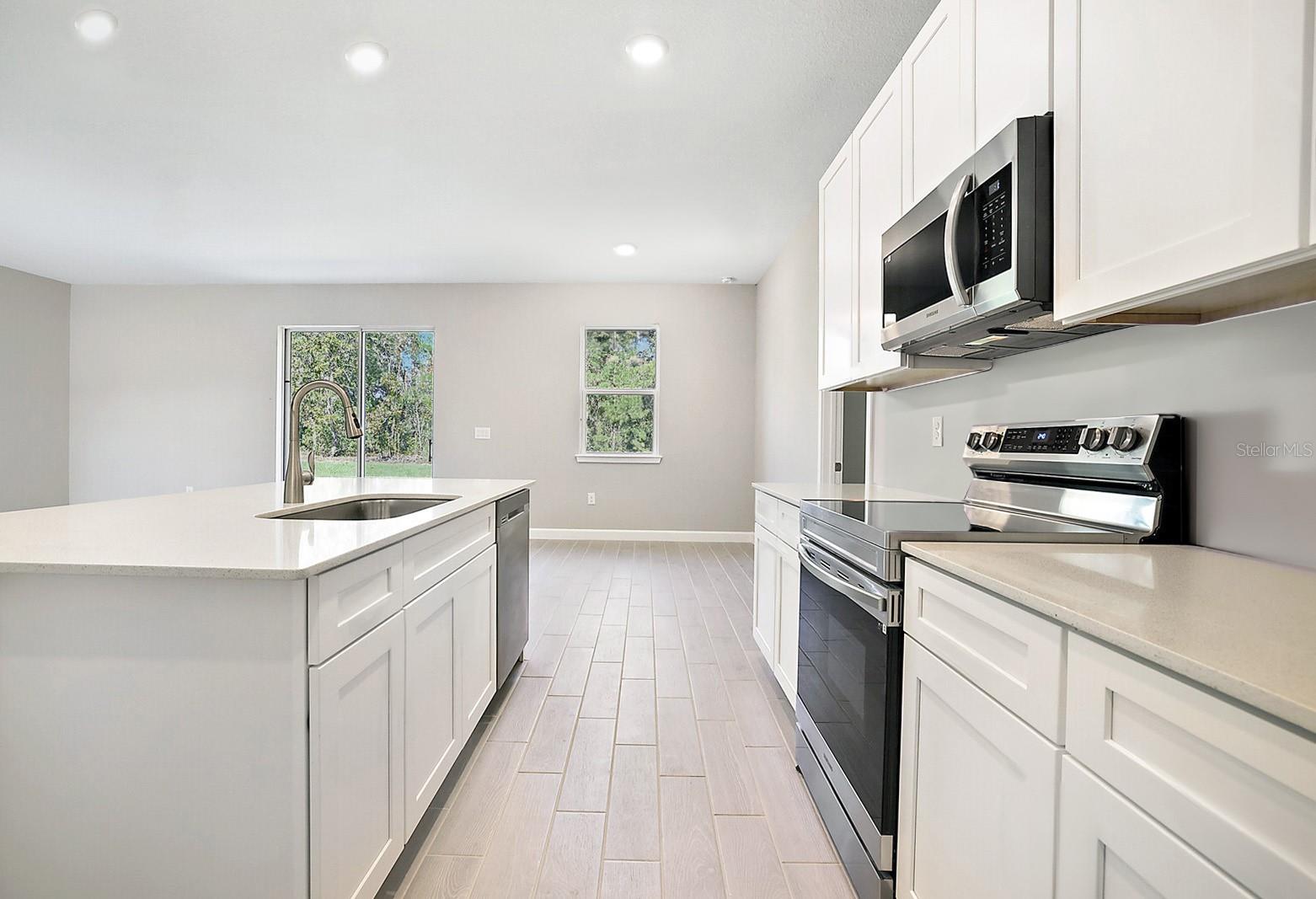 16094 Sw 42nd Ter Property Photo 10