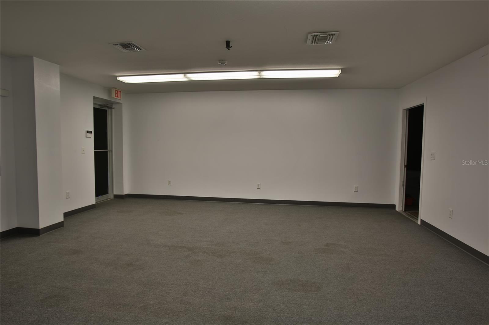 7731 Se 59th Ct #300 Property Photo 8