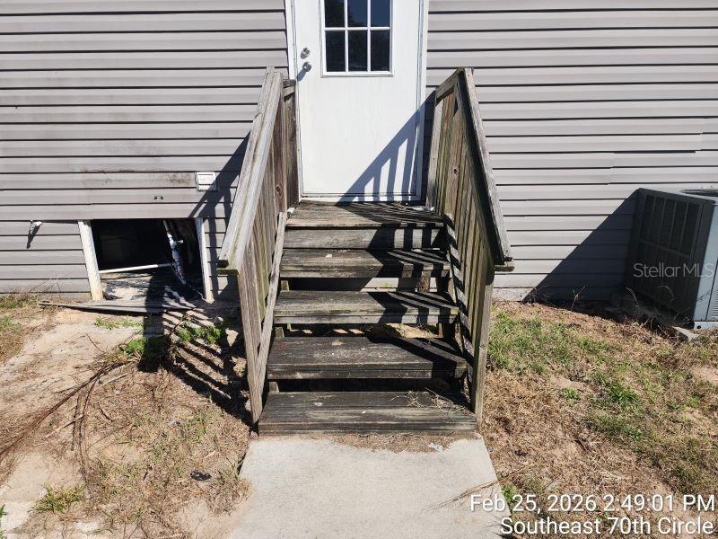 213 Se 70th Cir Property Photo 4
