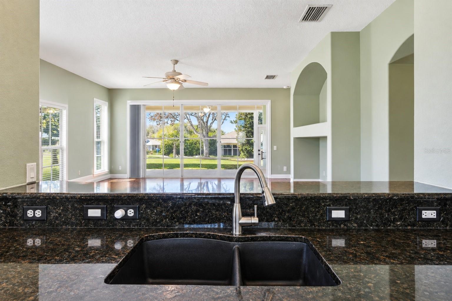 6105 Dory Way Property Photo 18